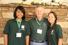 4-H ambassadors and sponsor